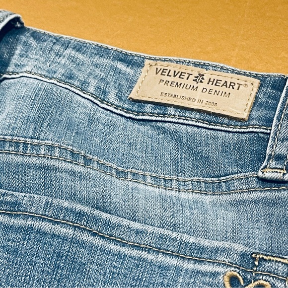 Velvet Heart Premium Denim Racing Striped Sadie Mid Rise Super Skinny Jeans 26 - Picture 5 of 6